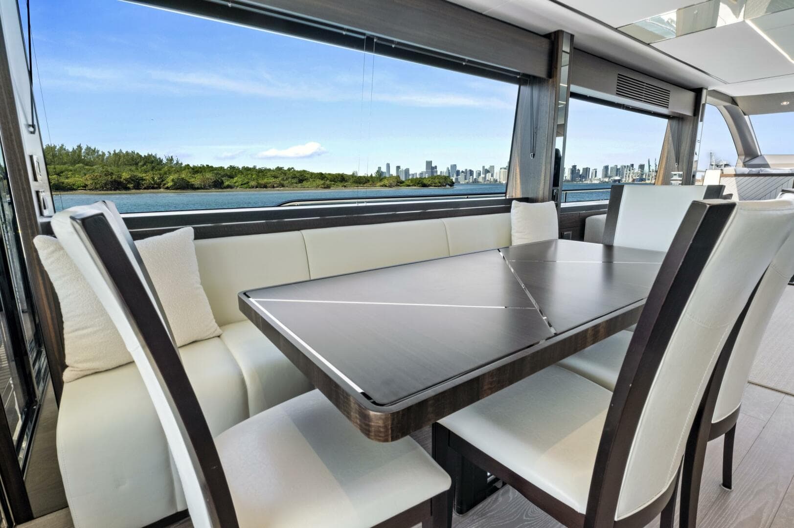 2024 Sunseeker 76 Yacht photo 114