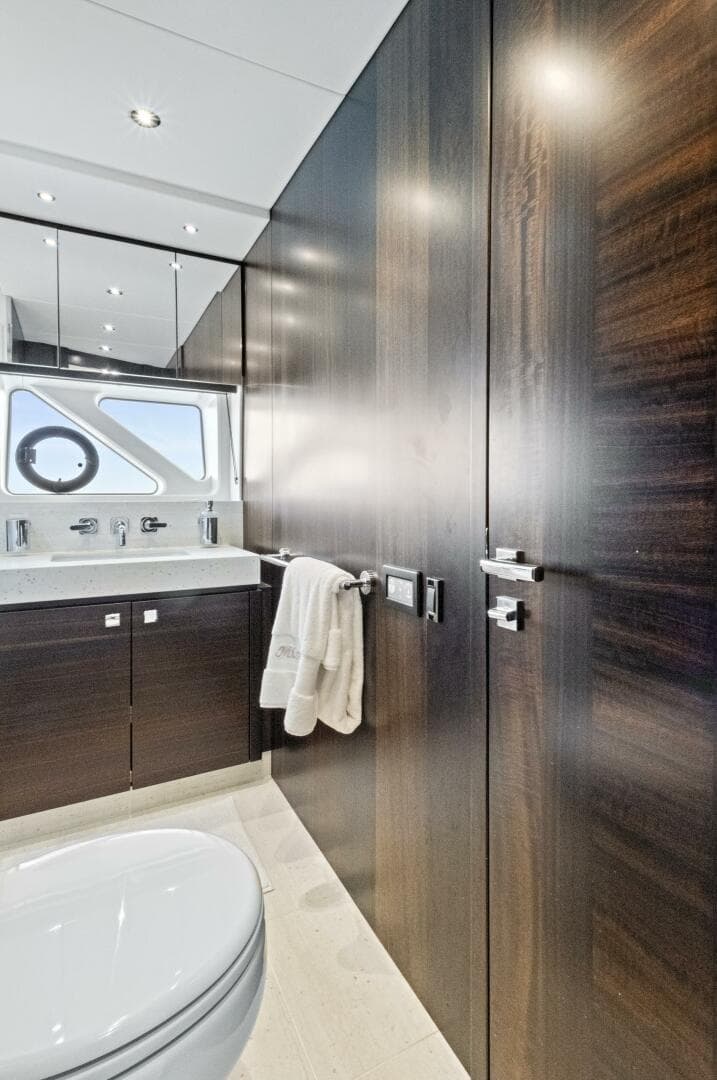 2024 Sunseeker 76 Yacht photo 94