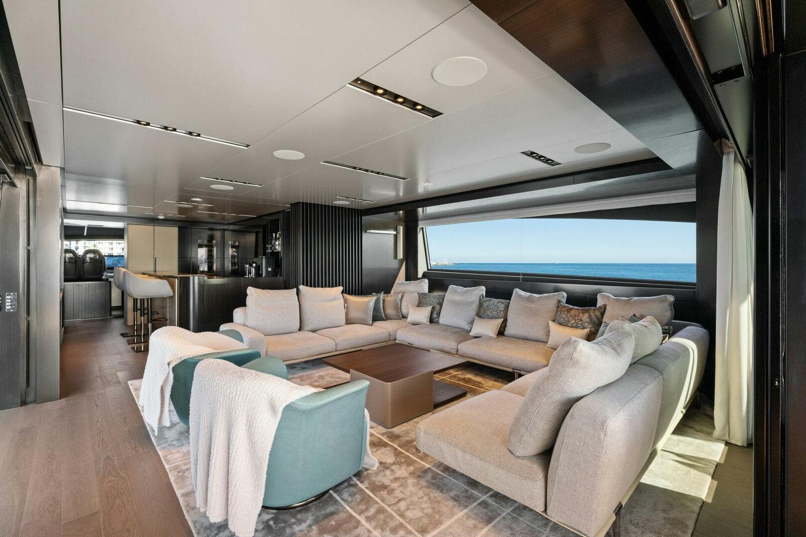 2023 Pershing GTX Motoryacht photo 59