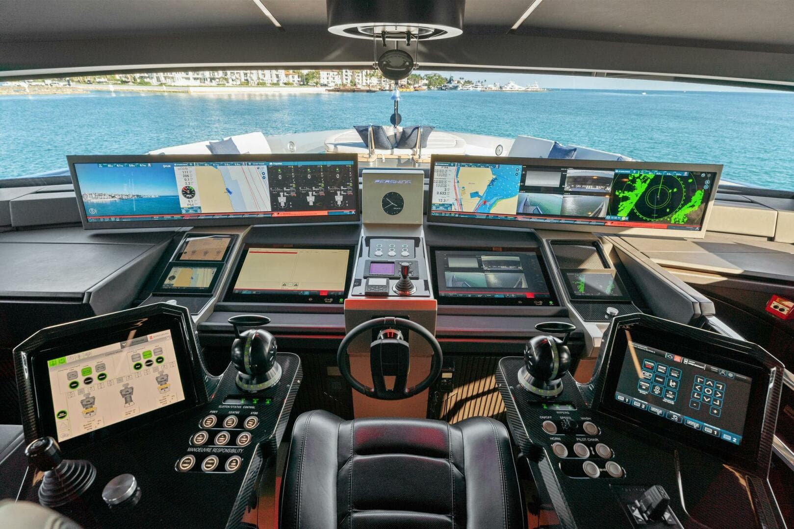 2023 Pershing GTX Motoryacht photo 68