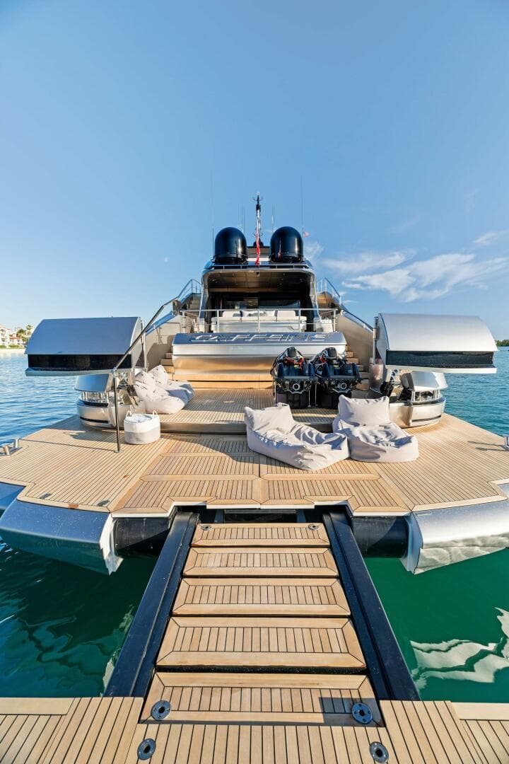 2023 Pershing GTX Motoryacht photo 44