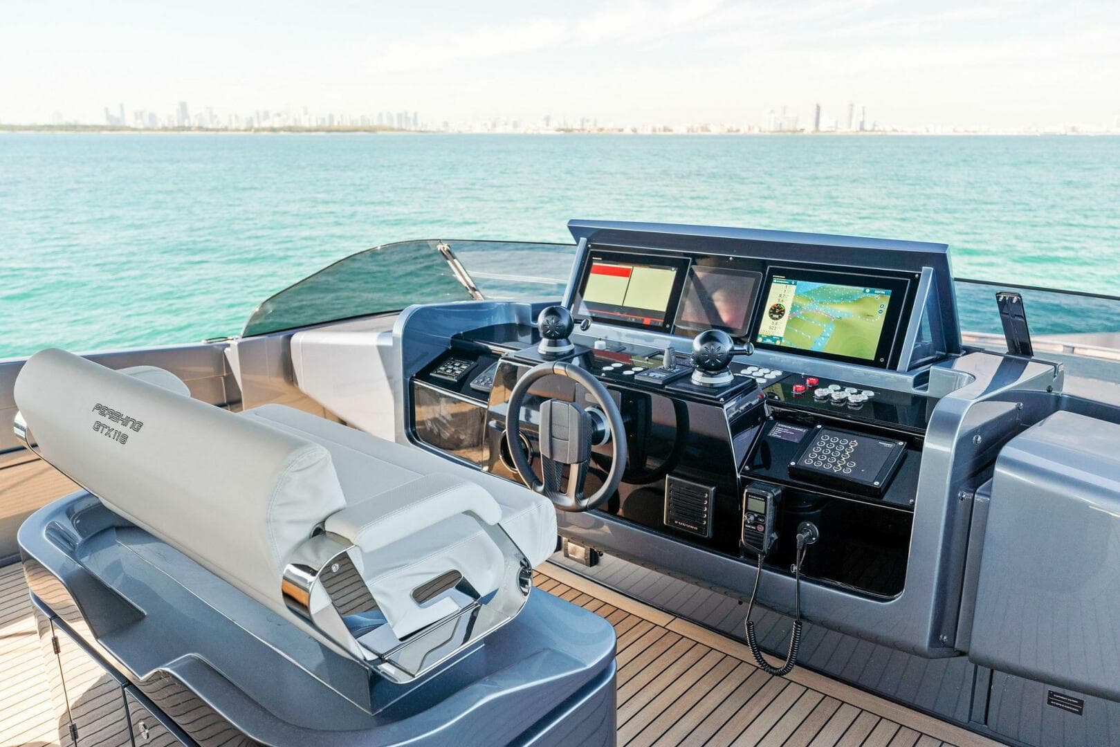 2023 Pershing GTX Motoryacht photo 22