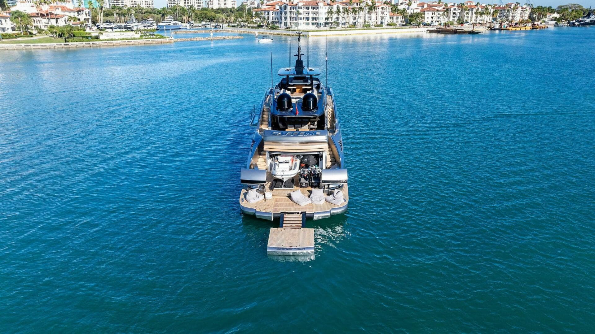 2023 Pershing GTX Motoryacht photo 18