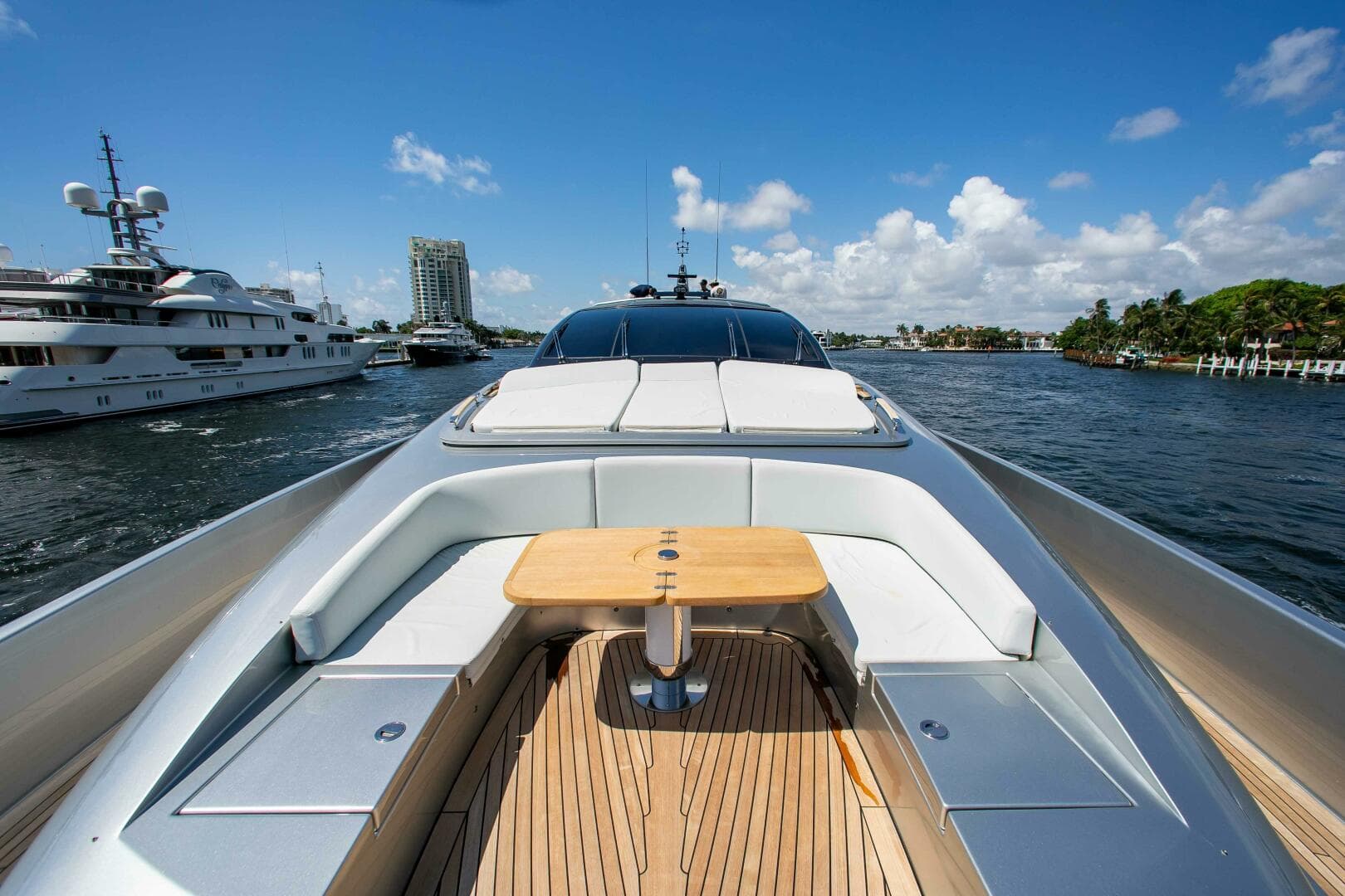 2014 Riva Mythos photo 33