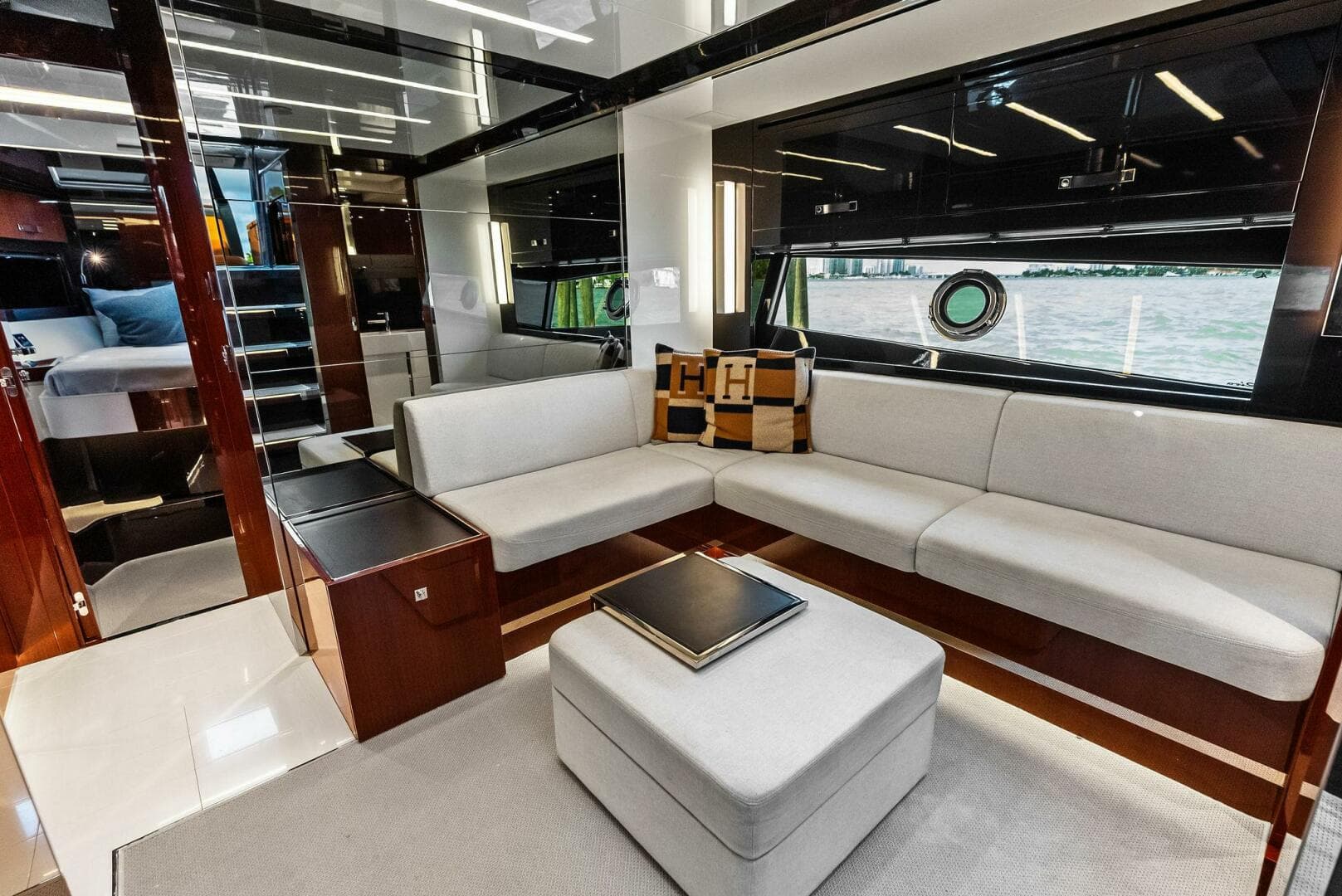 2021 Riva 56' Rivale photo 42