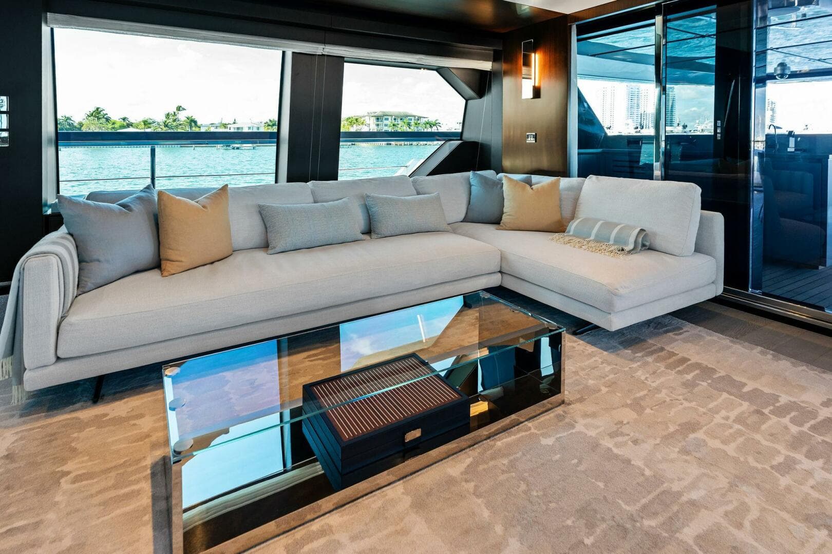 2025 Riva Bellissima photo 40