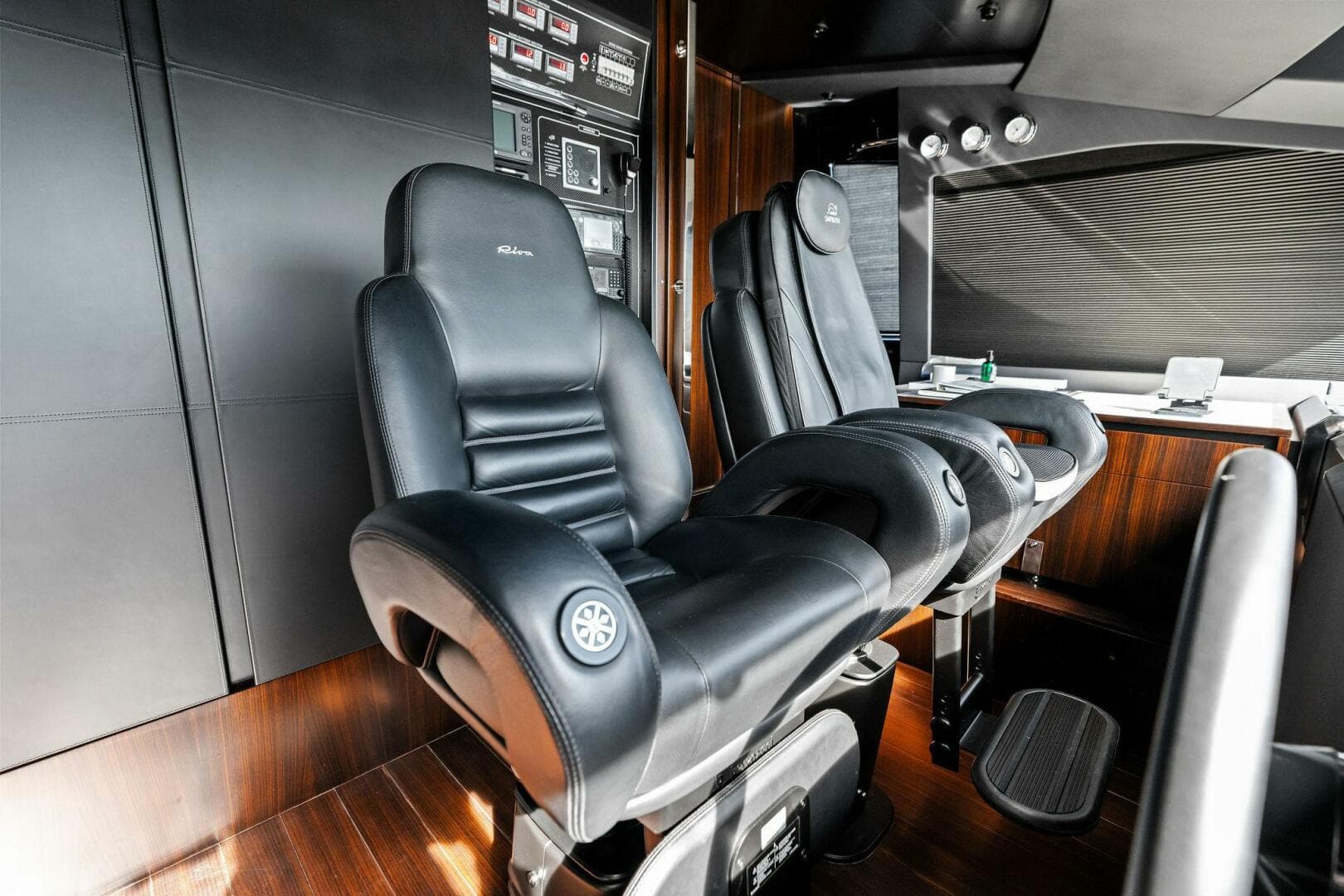 2025 Riva Bellissima photo 48