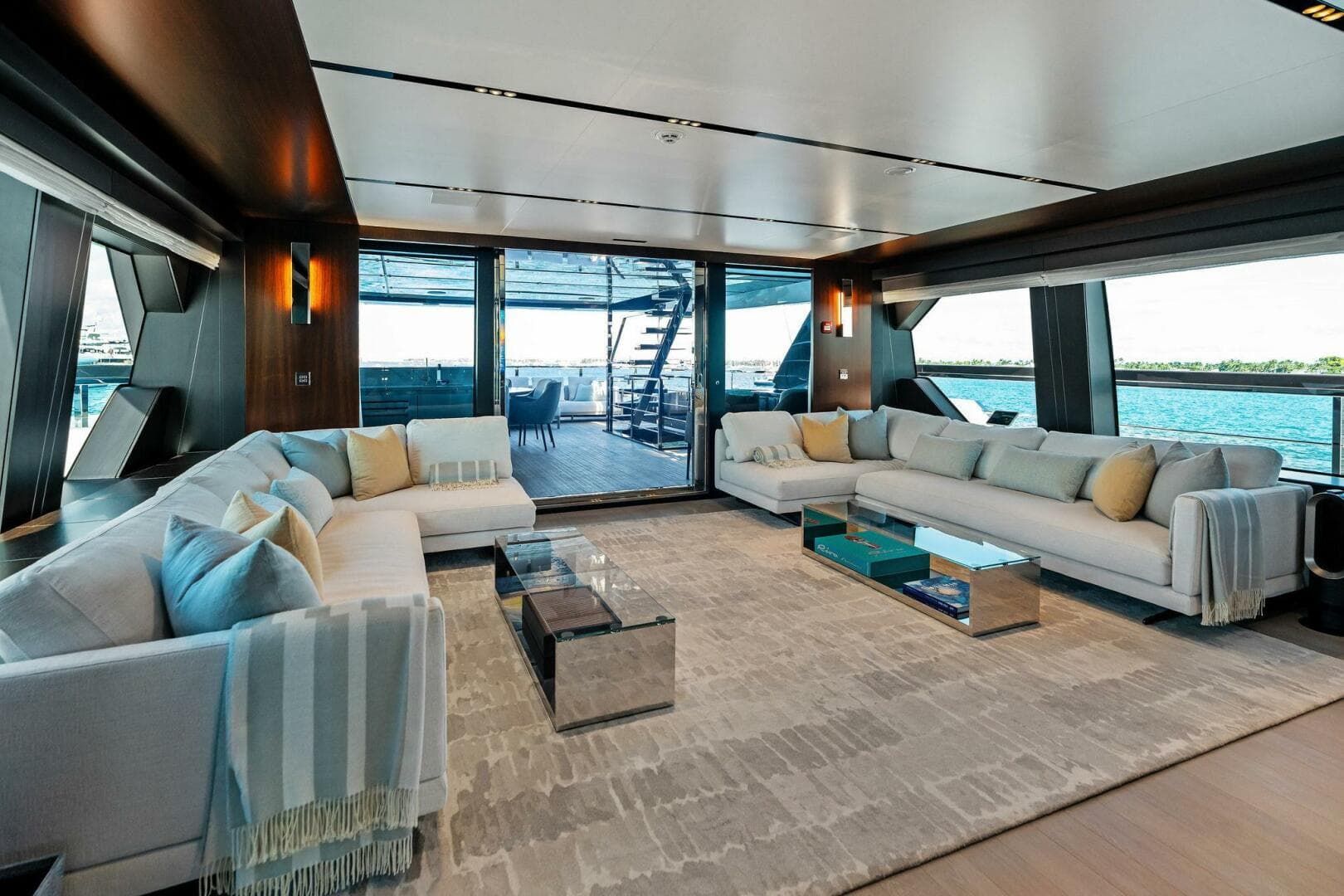 2025 Riva Bellissima photo 38