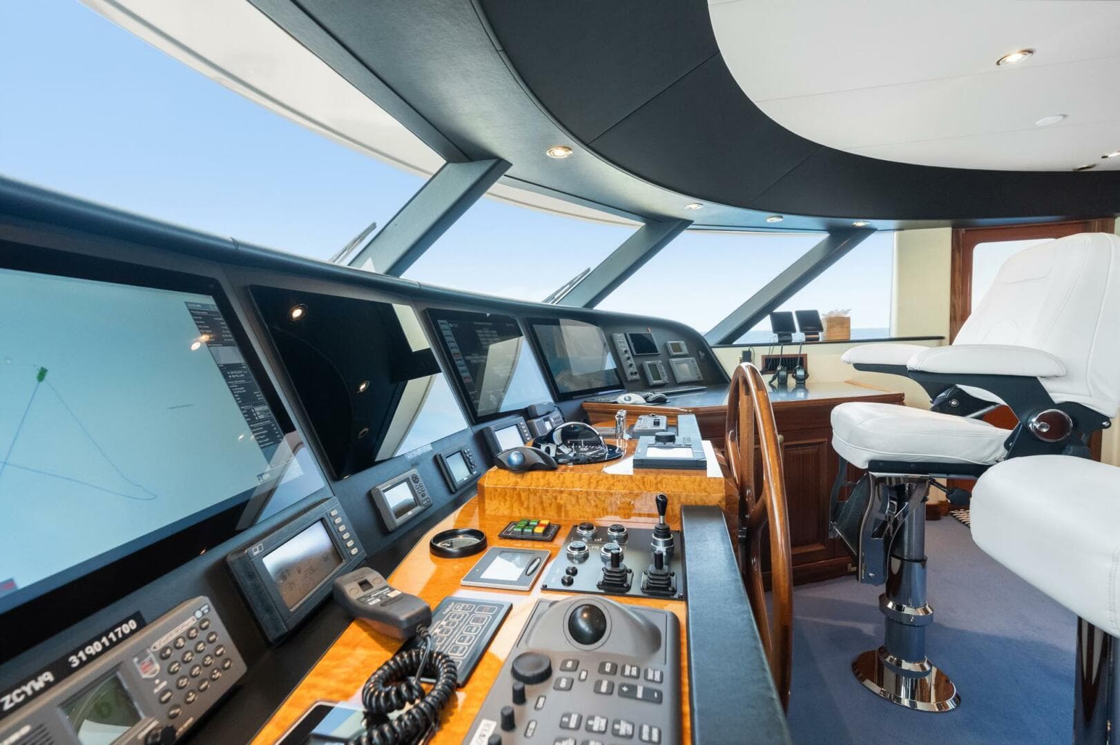 2010 Westport Superyacht photo 52