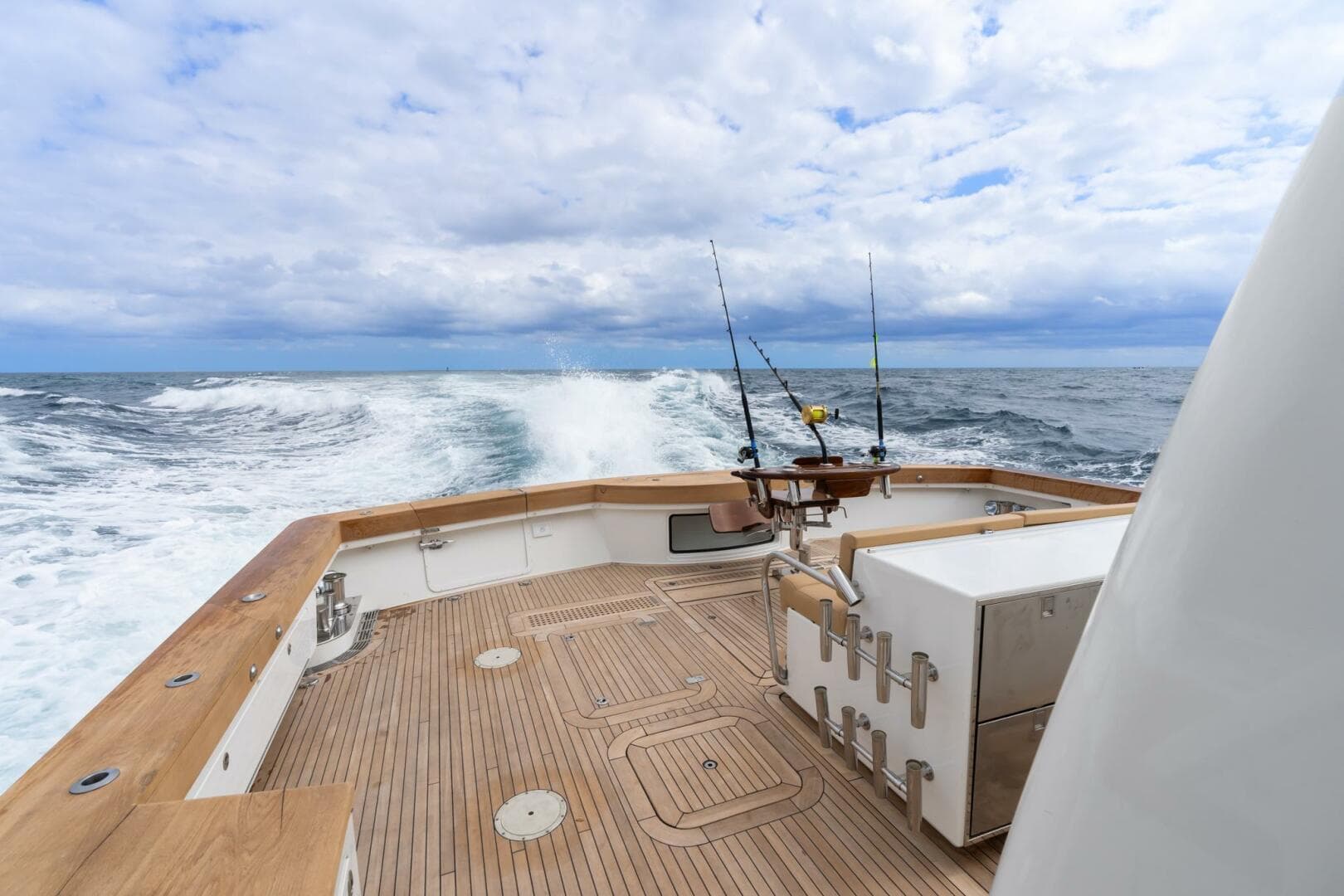 2010 Westport Superyacht photo 23