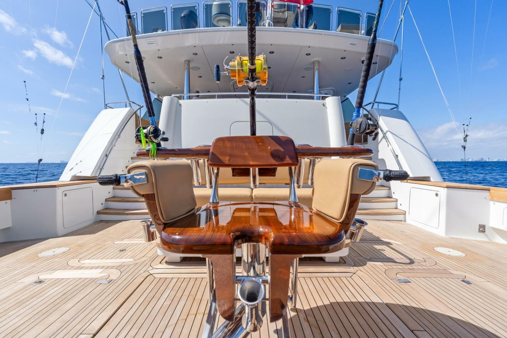 2010 Westport Superyacht photo 21