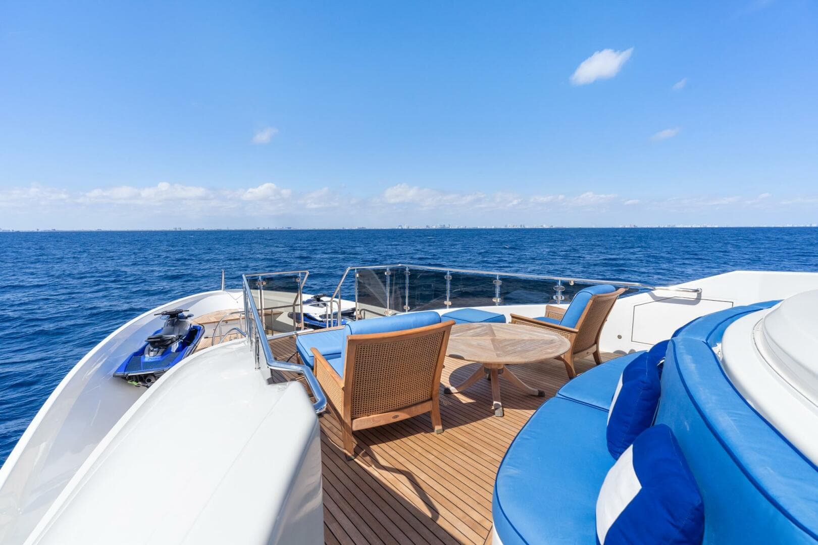 2010 Westport Superyacht photo 26