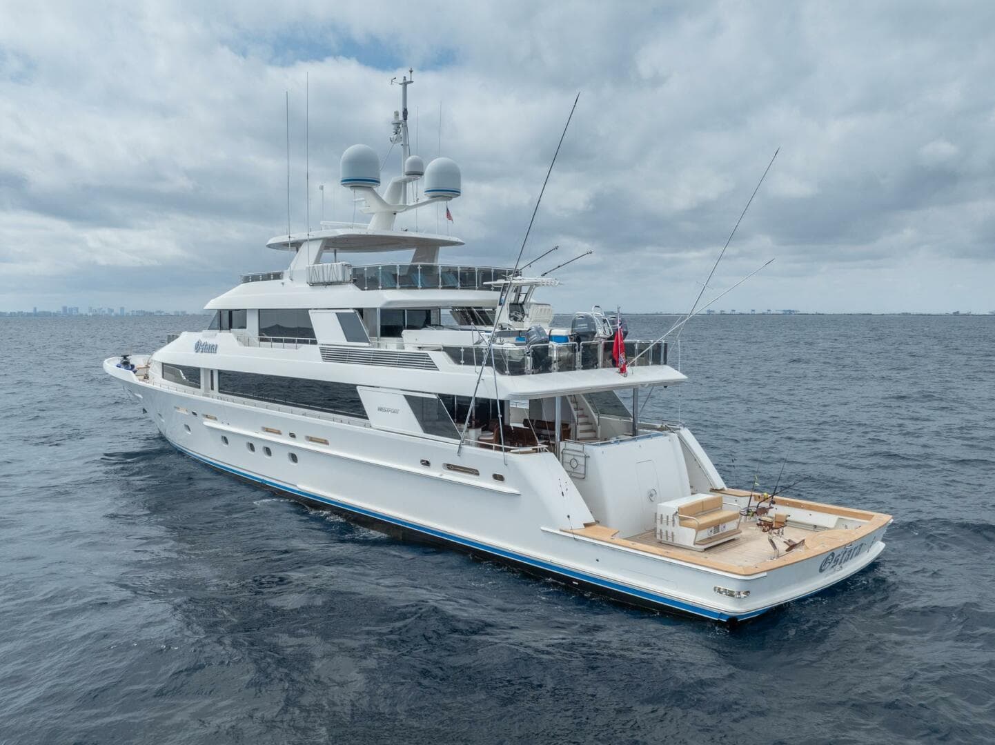 2010 Westport Superyacht photo 2