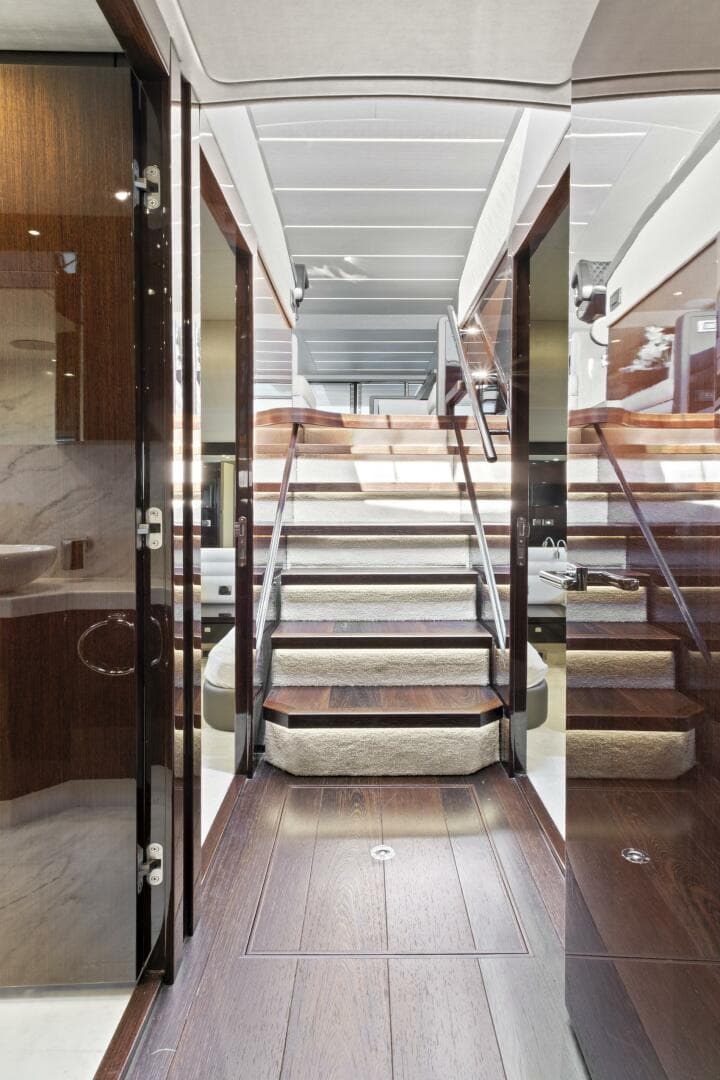 2019 Sunseeker Manhattan 66 photo 31