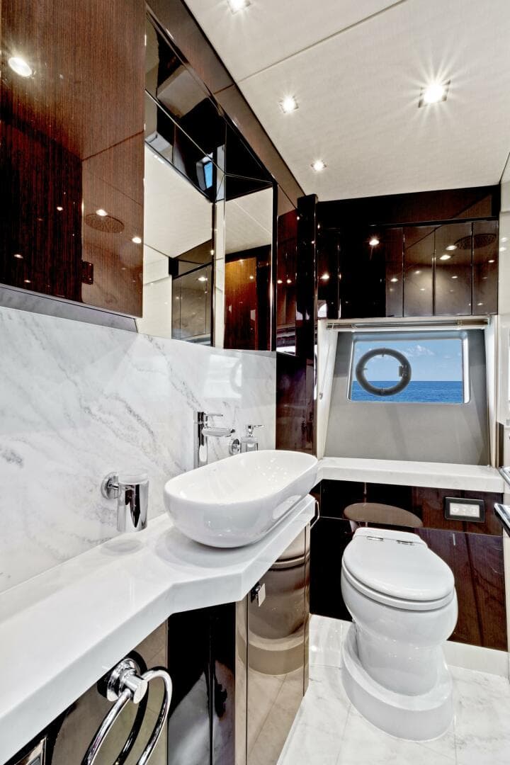 2019 Sunseeker Manhattan 66 photo 41