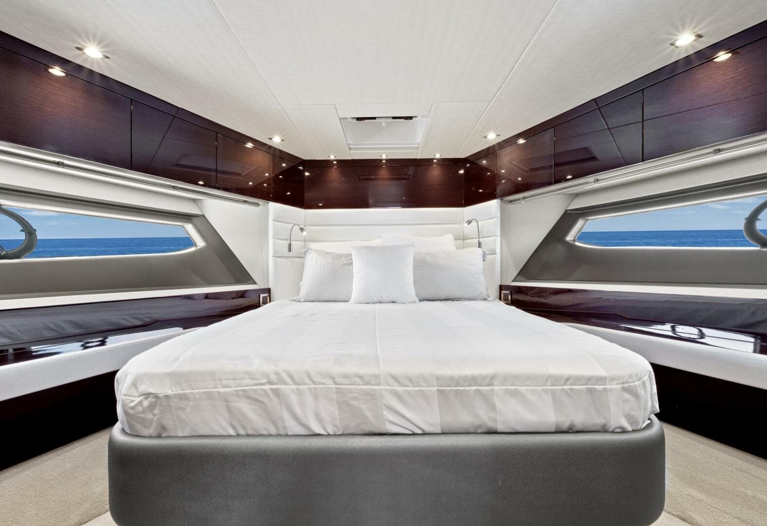 2019 Sunseeker Manhattan 66 photo 38