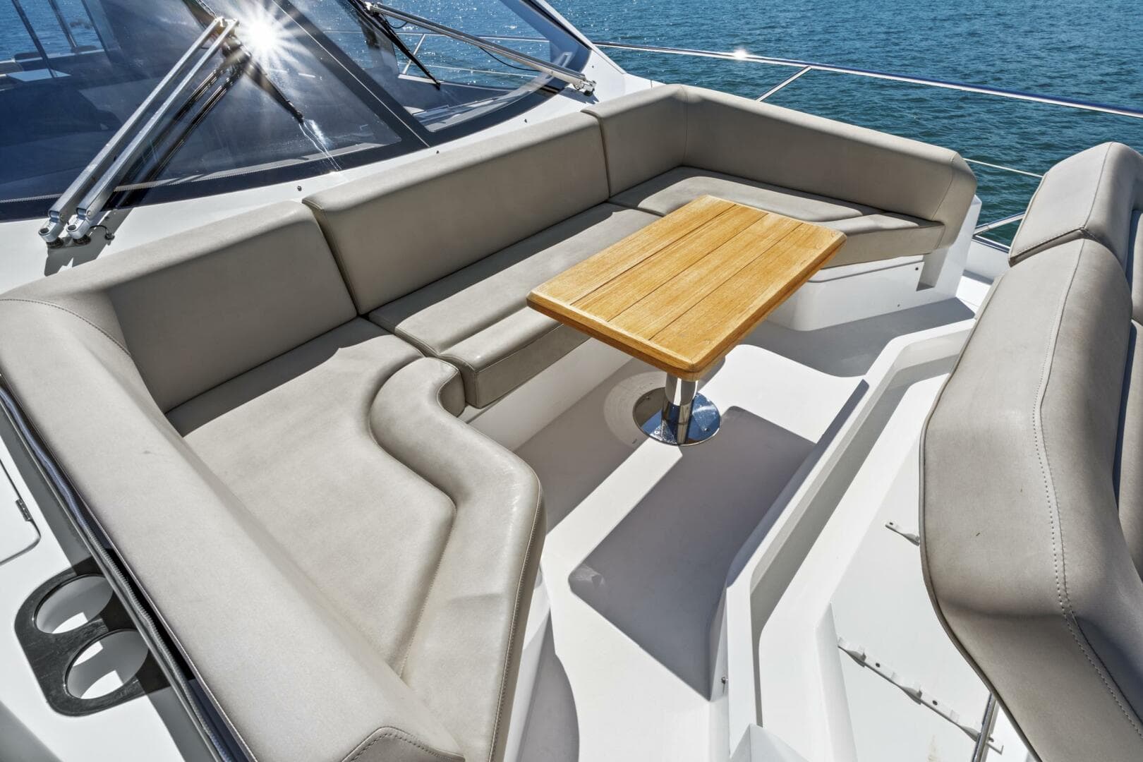 2019 Sunseeker Manhattan 66 photo 14