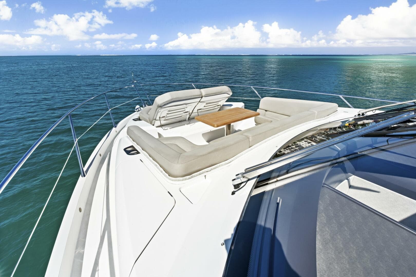 2019 Sunseeker Manhattan 66 photo 12