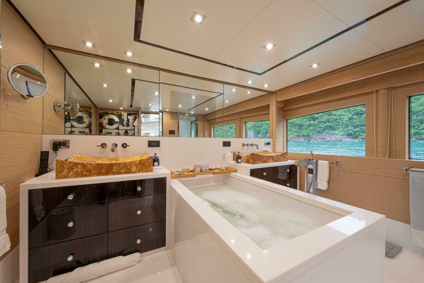 2011 Benetti Benetti Vision 145 photo 14