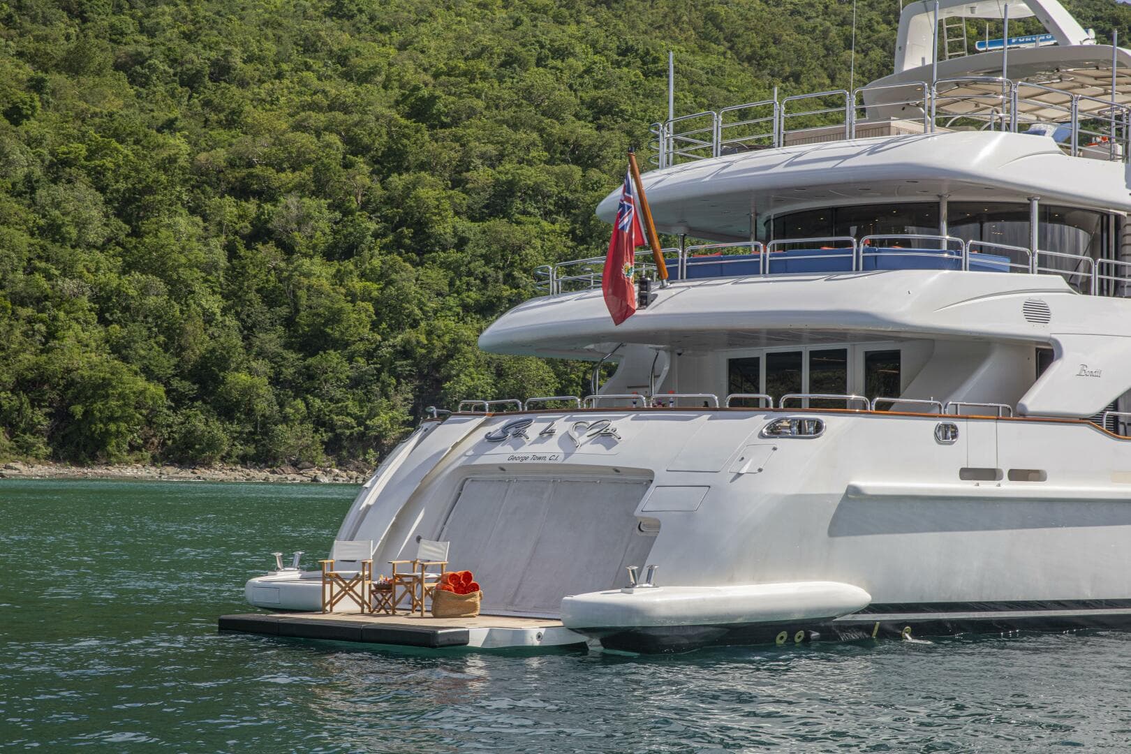 2011 Benetti Benetti Vision 145 photo 37