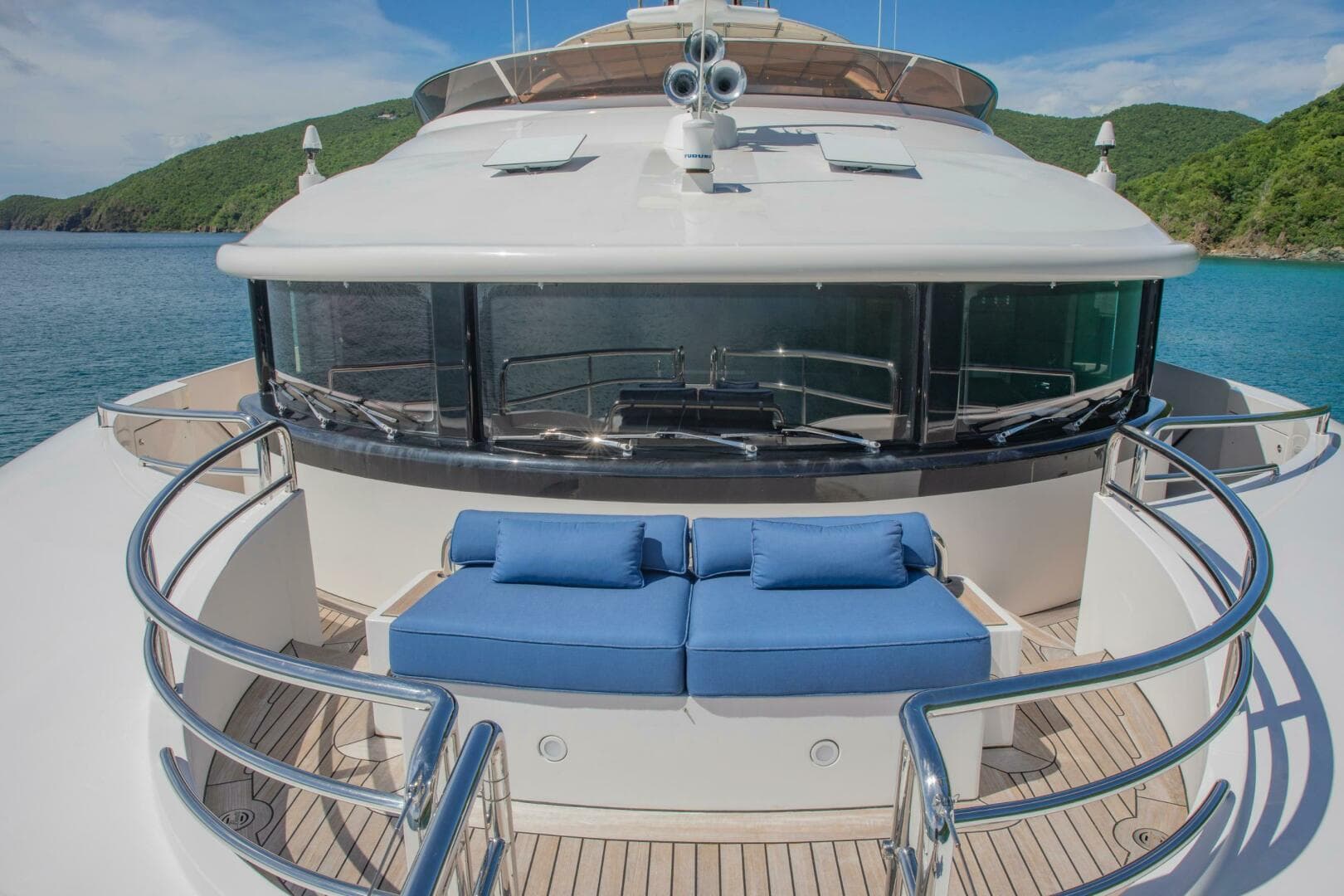 2011 Benetti Benetti Vision 145 photo 29