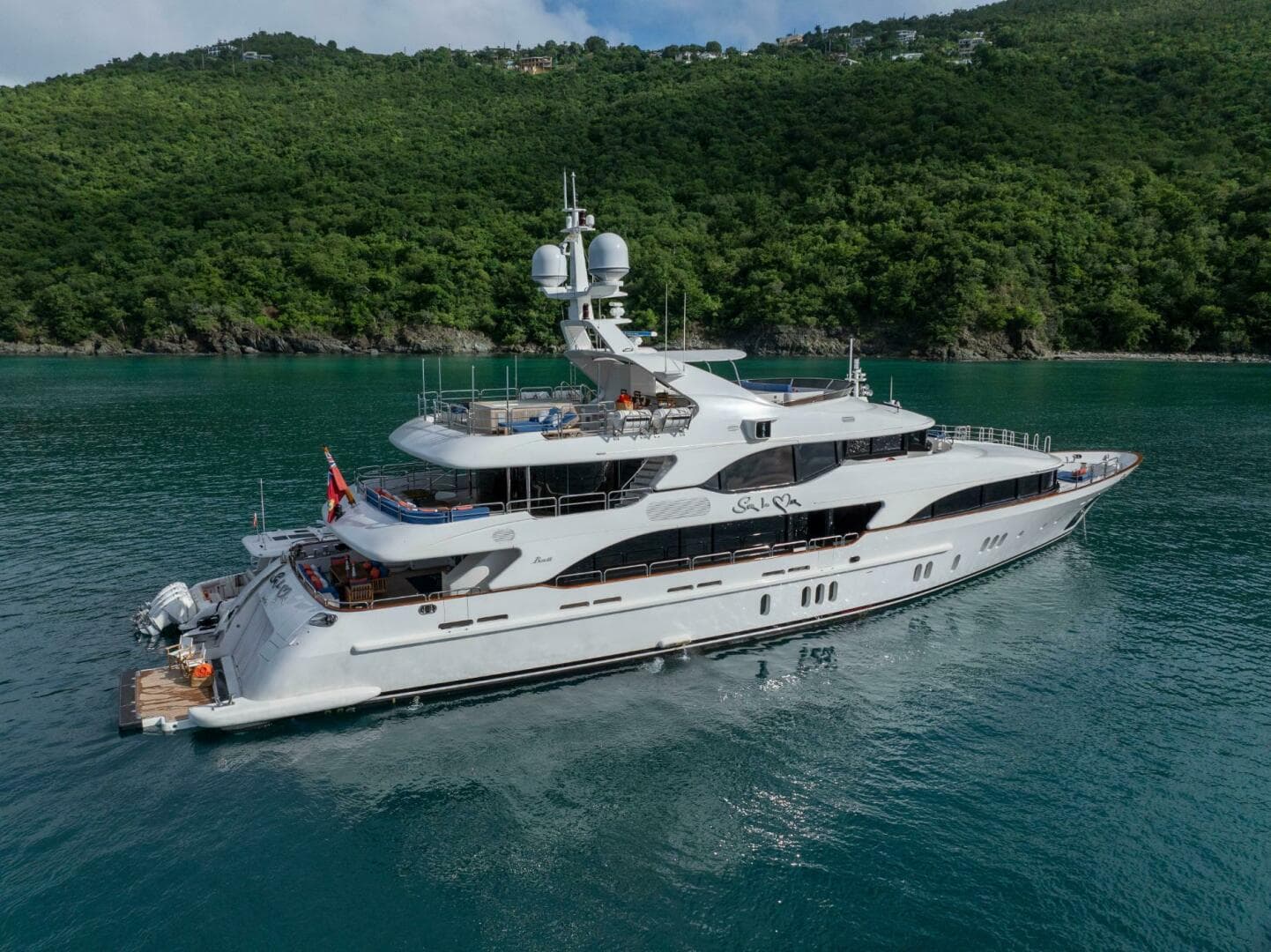 2011 Benetti Benetti Vision 145 photo 2