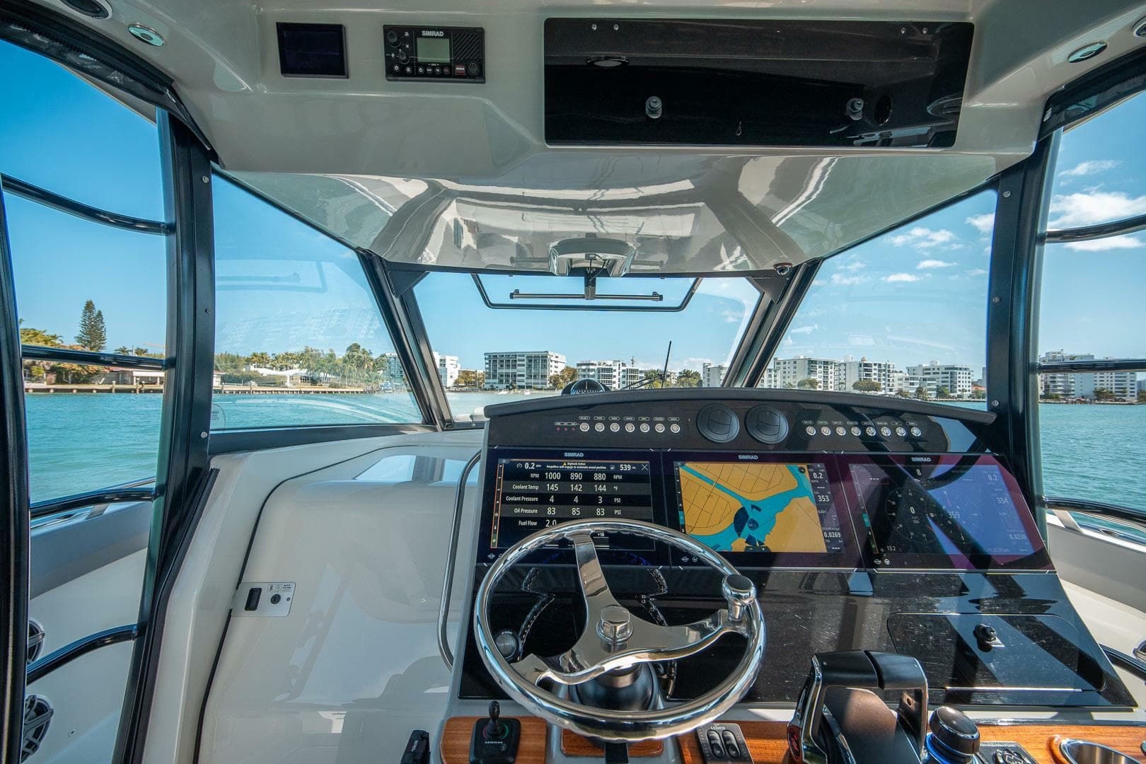 2023 Boston Whaler 420 Outrage photo 19