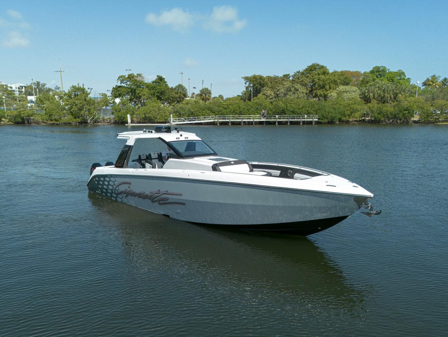 2025 Cigarette Auroris photo 5