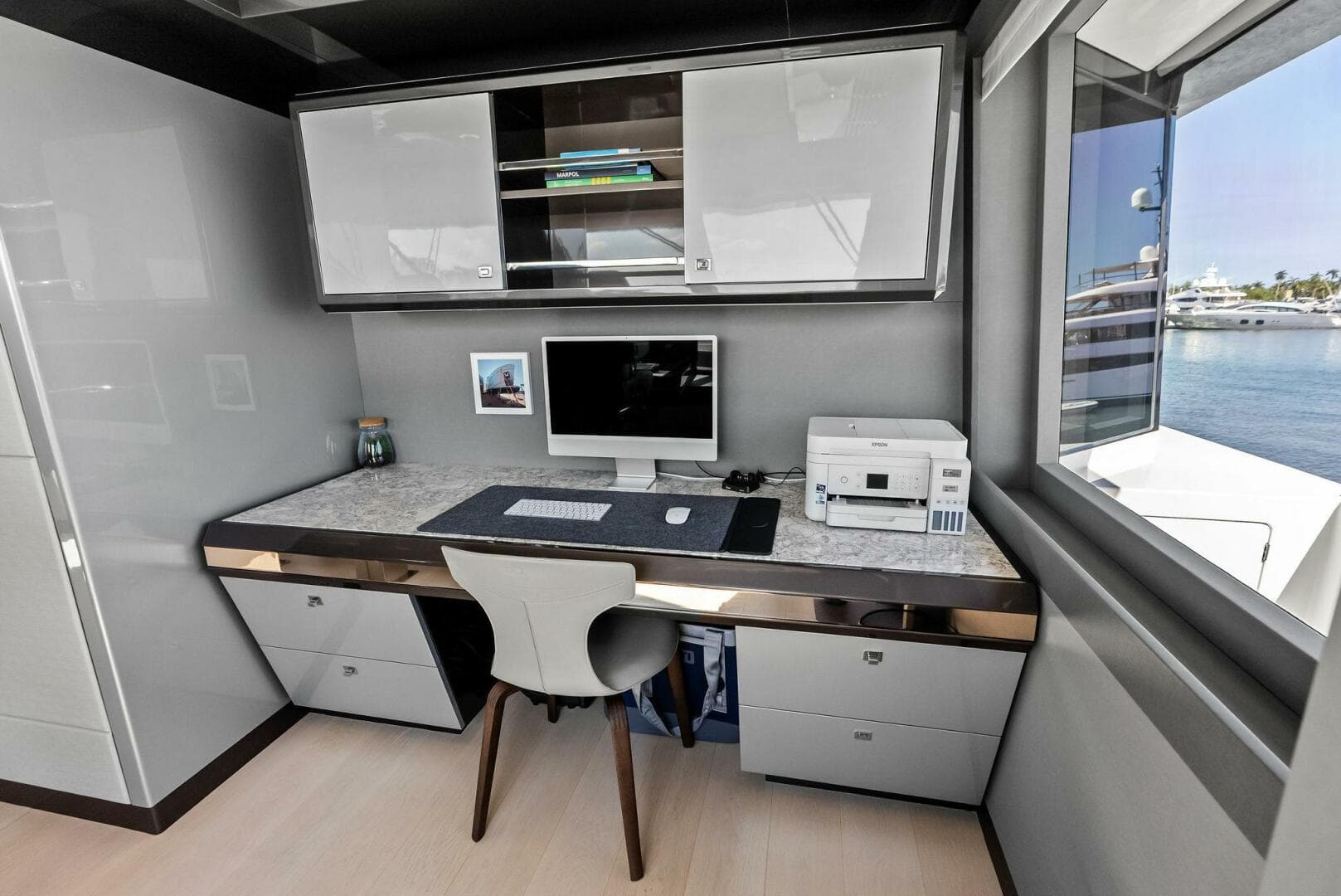 2024 Ocean Alexander 35 Revolution photo 30