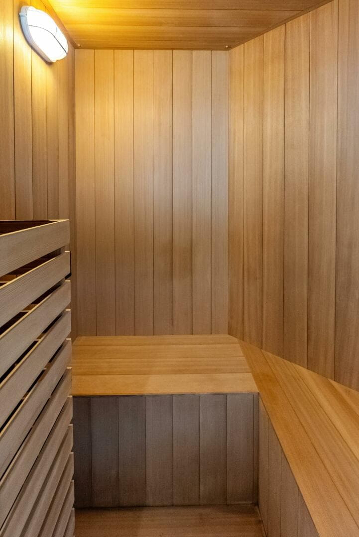 2024 Ocean Alexander 35 Revolution photo 40