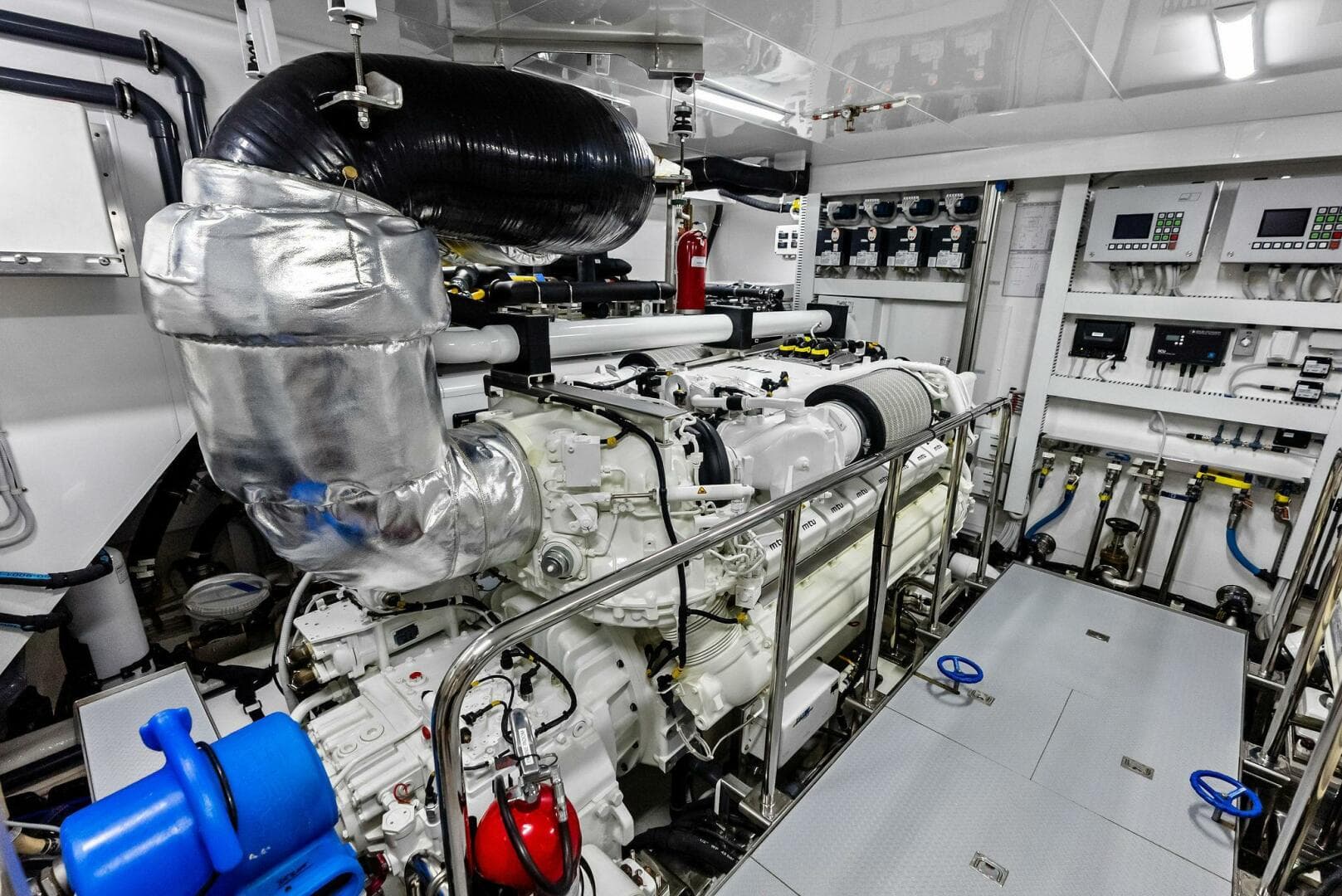 2024 Ocean Alexander 35 Revolution photo 71