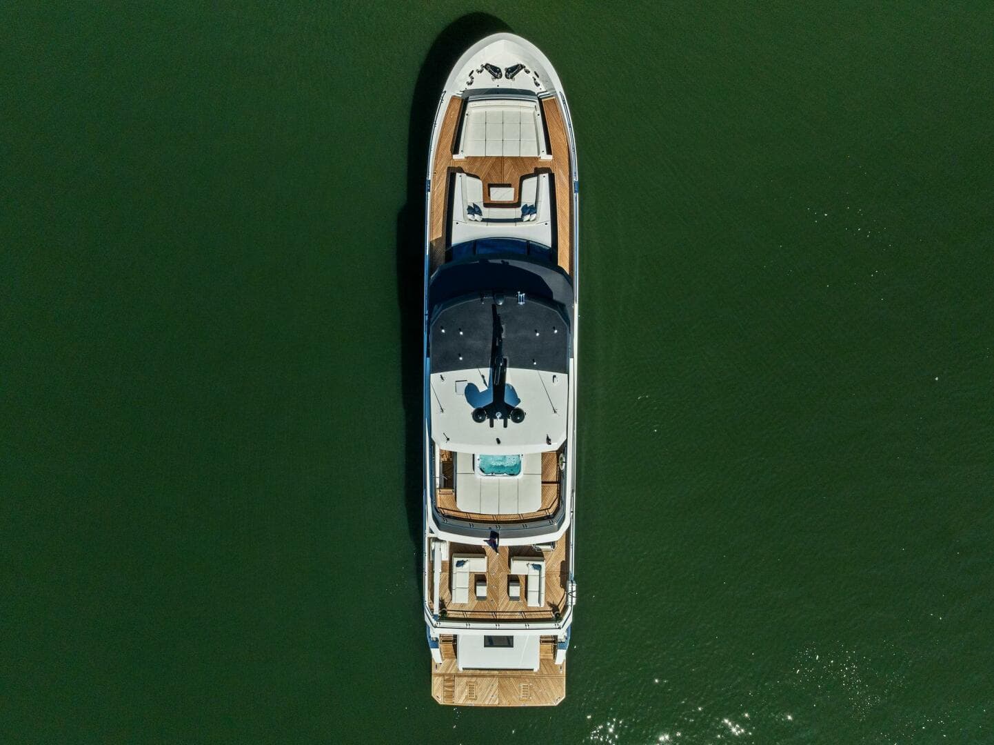 2024 Ocean Alexander 35 Revolution photo 7