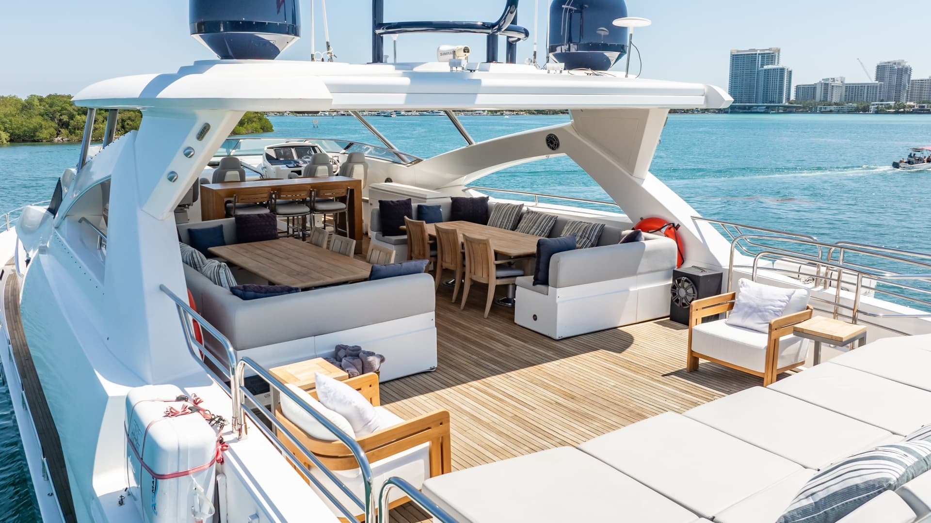 2010 Sunseeker 34 Metre Yacht photo 25