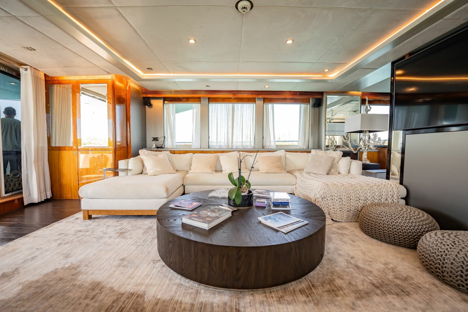 2010 Sunseeker 34 Metre Yacht photo 31