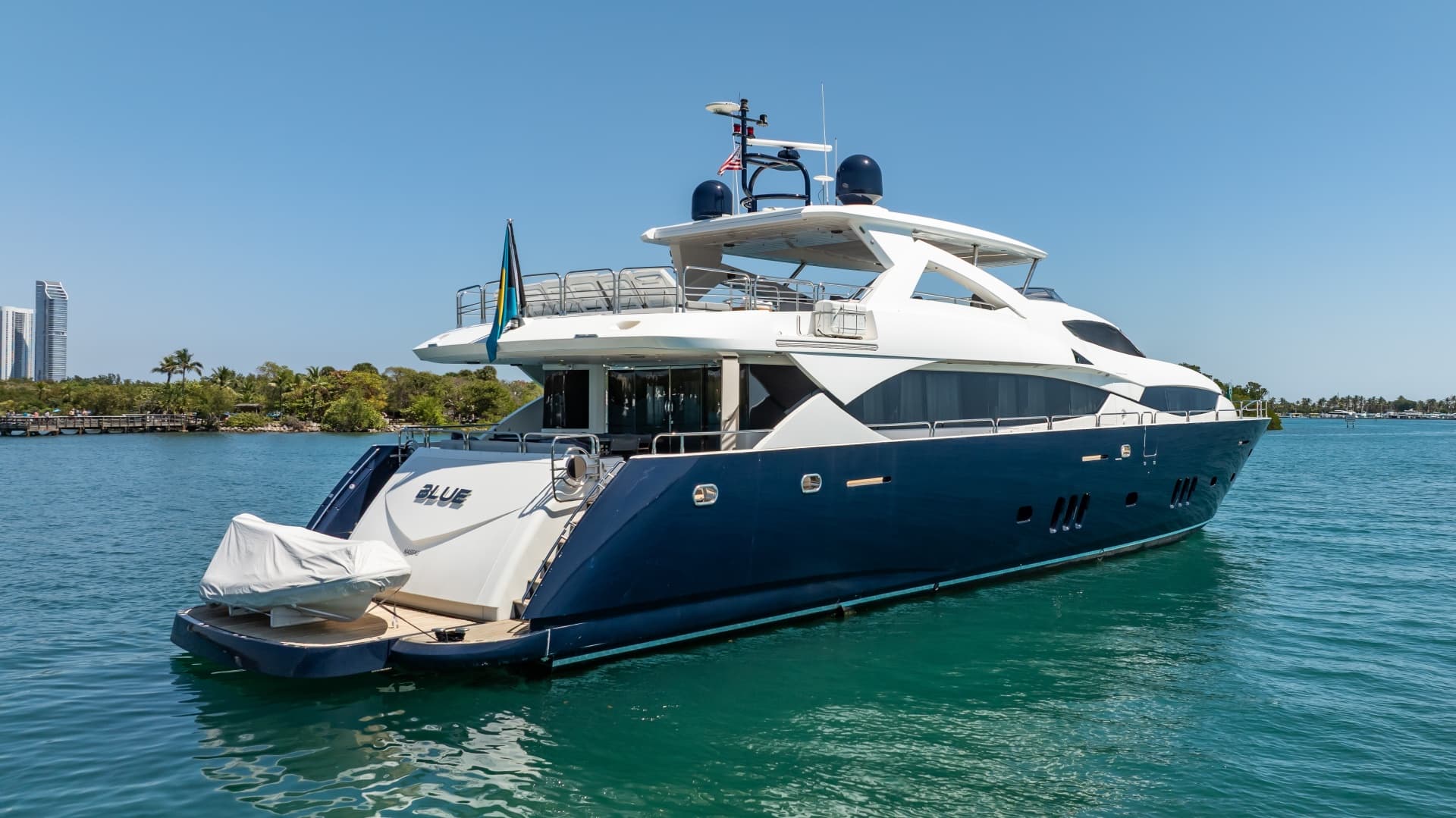 2010 Sunseeker 34 Metre Yacht photo 9