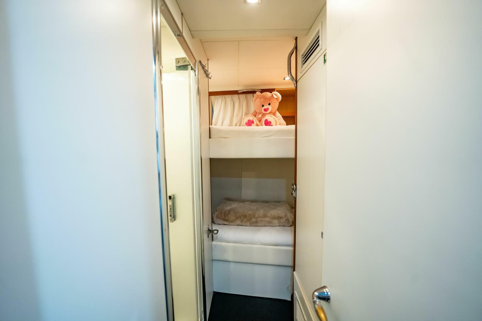 2011 Sunseeker 34 Metre Yacht photo 64