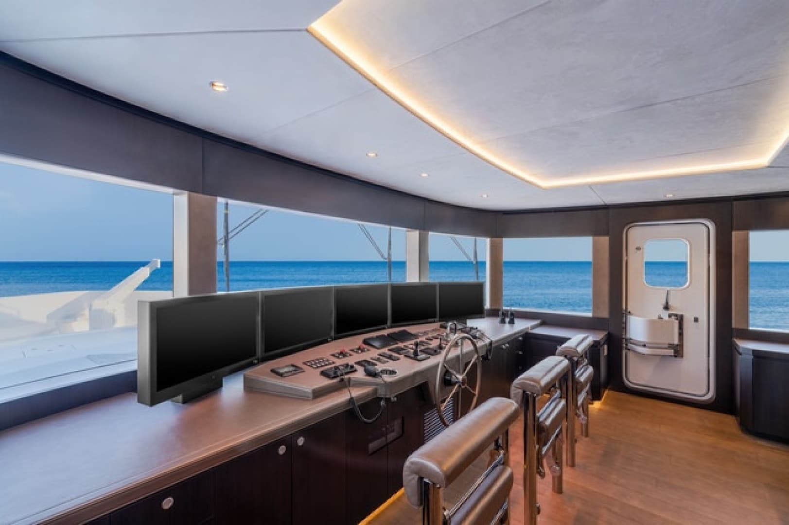 2026 Hargrave E Series photo 33