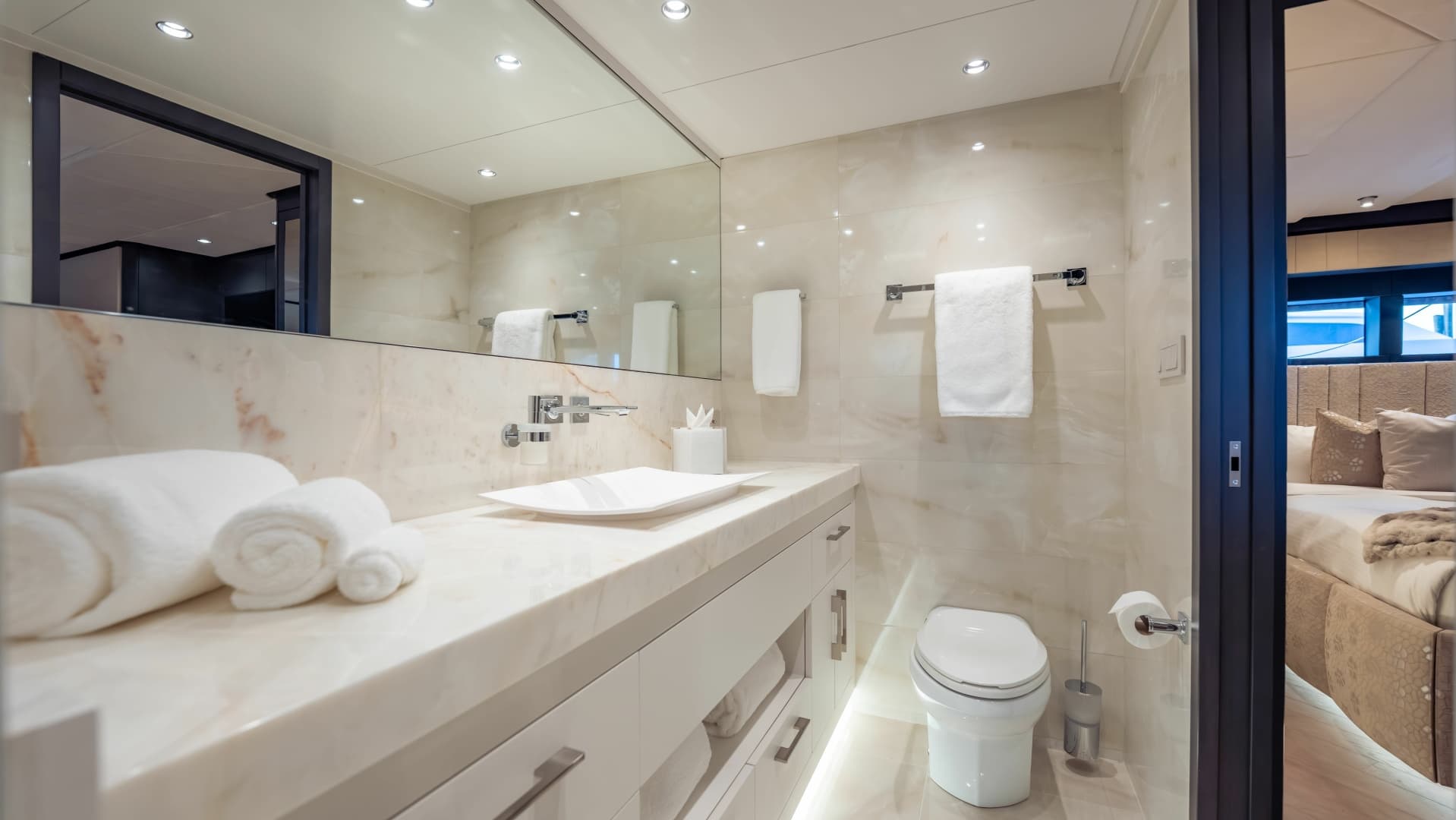 2026 Hargrave E Series photo 24