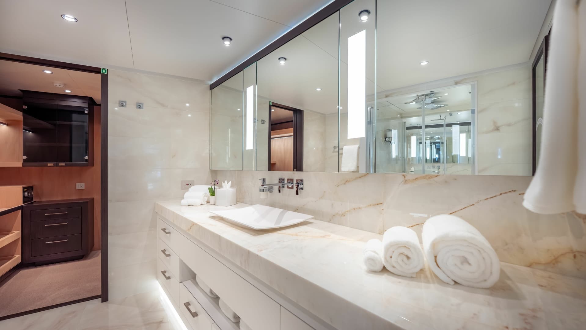 2026 Hargrave E Series photo 15