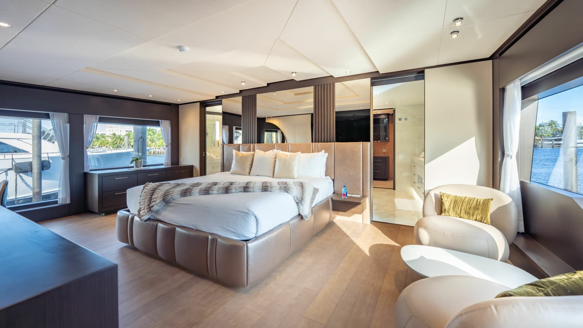 2026 Hargrave E Series photo 12