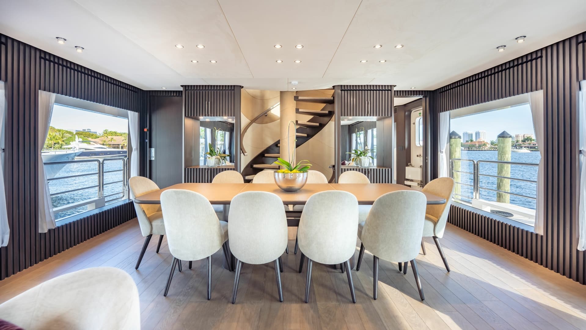 2026 Hargrave E Series photo 6