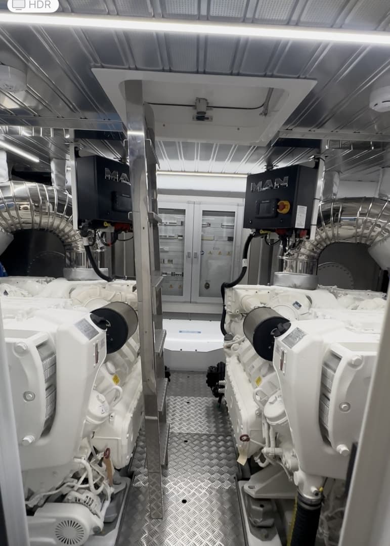 2026 Astondoa 66 Flybridge photo 38