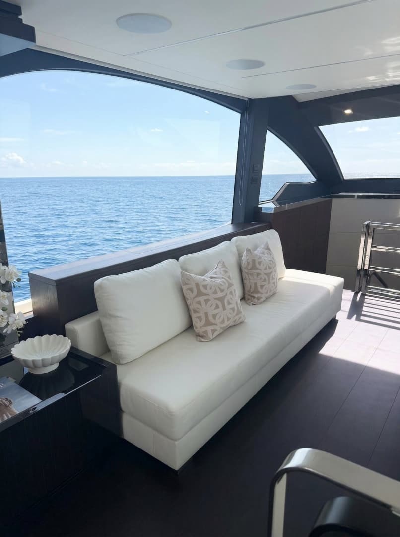 2026 Astondoa 66 Flybridge photo 18