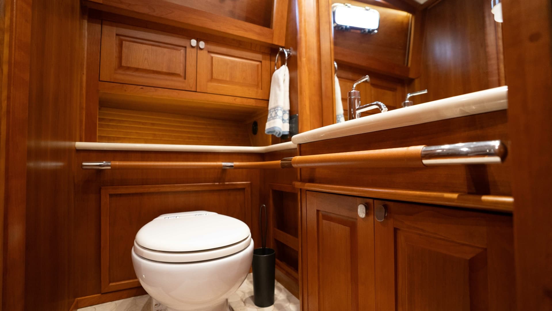 2018 Sabre 66 Dirigo photo 52