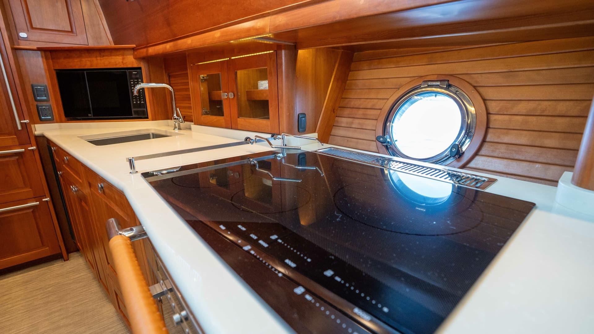 2018 Sabre 66 Dirigo photo 59