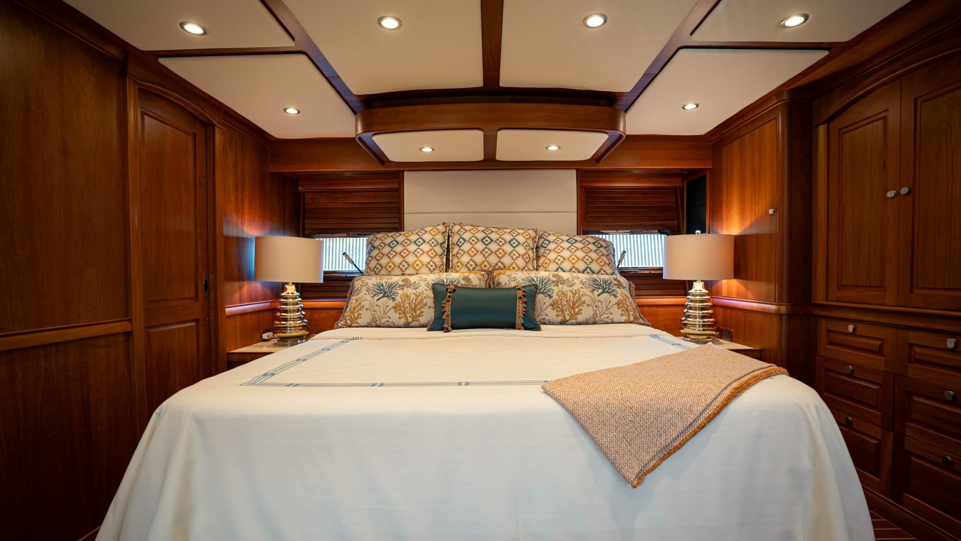 2018 Sabre 66 Dirigo photo 44