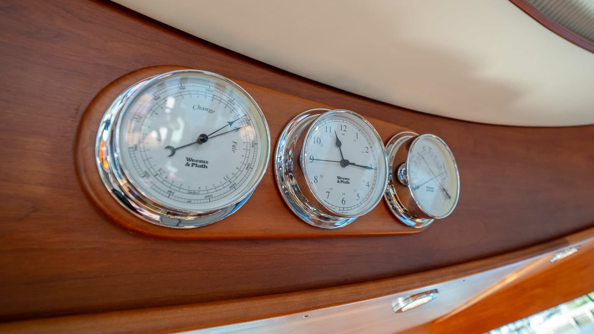 2018 Sabre 66 Dirigo photo 38