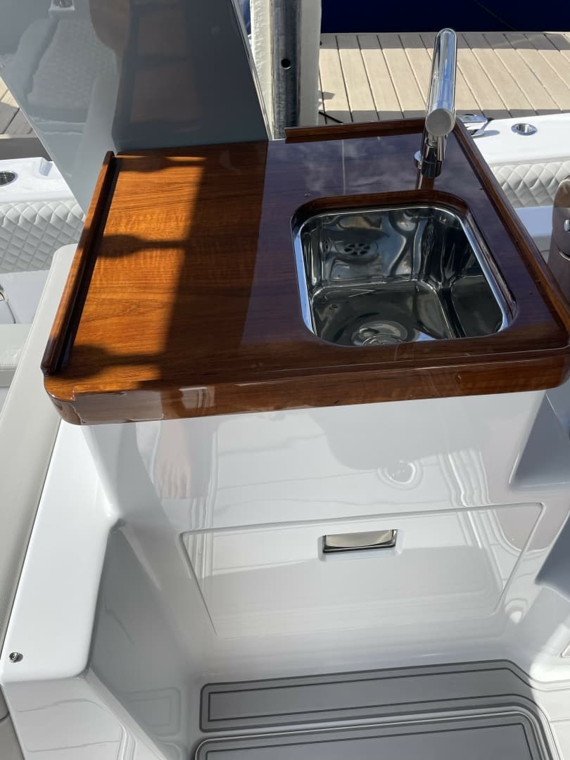 2025 HCB 56 Suenos photo 13