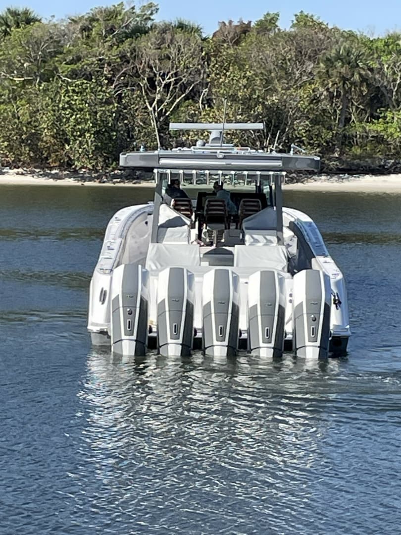 2025 HCB 56 Suenos photo 7