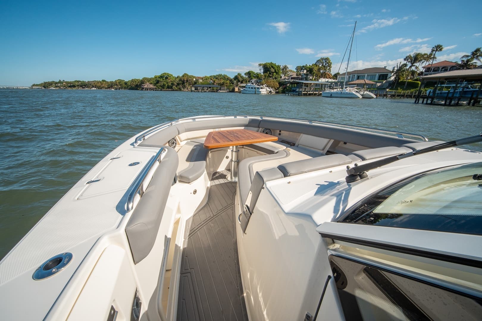 2024 Boston Whaler 380 Realm photo 23